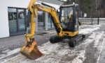 CATERPILLAR 302.7 DCR  + 3 SCHAUFELN – Kompaktbagger 2,67T